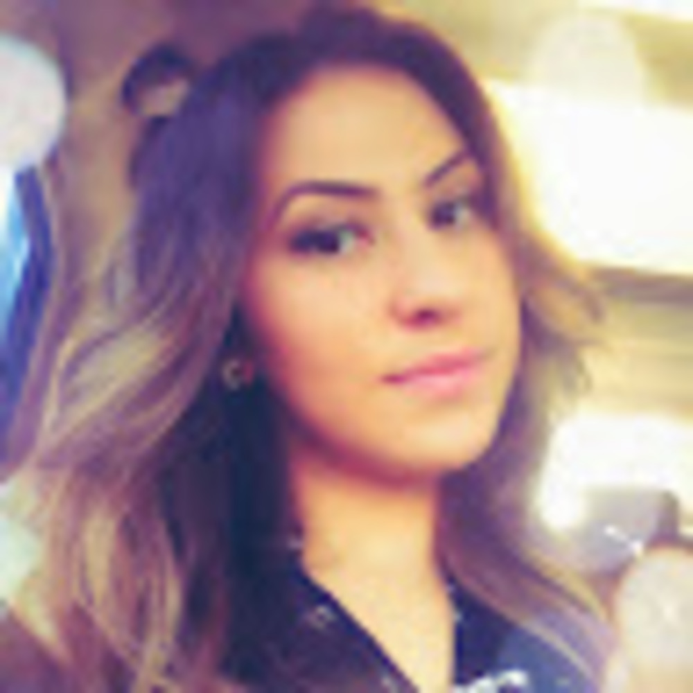 Meet your Posher, Vanessa